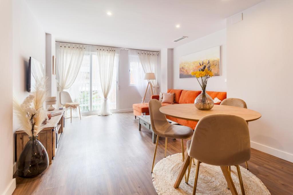 Wonderful Apartment In The Heart Of Валенсия Экстерьер фото
